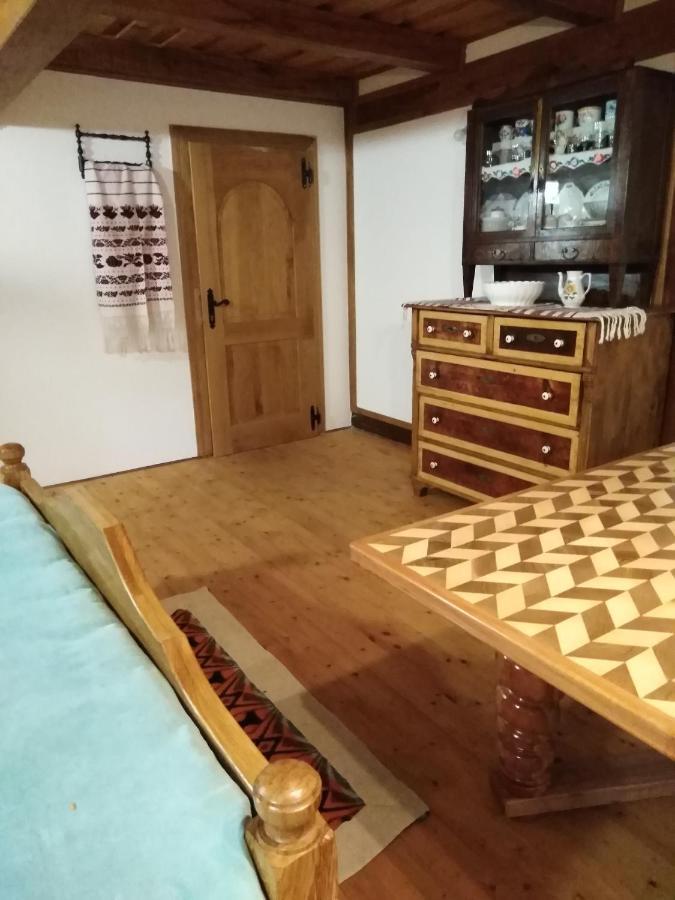 Umjetnicka Etno Kuca Luka Apartamento Podravske Sesvete Exterior foto